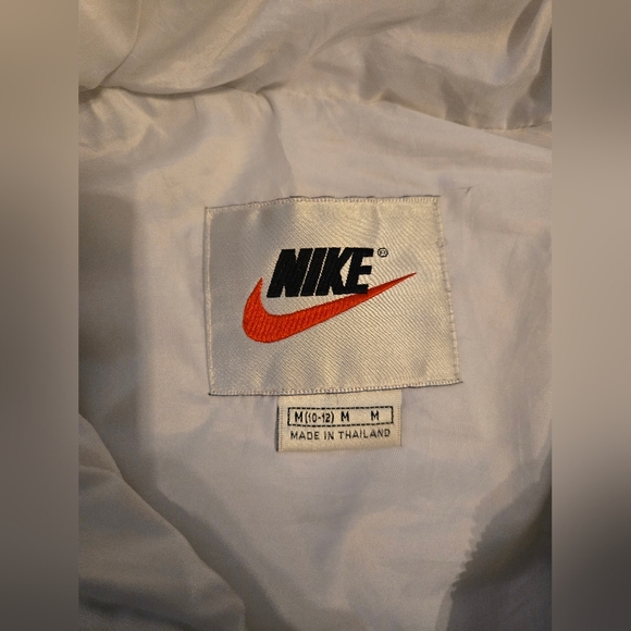 Rare Vintage Nike Puffer Vest - Picture 3 of 8
